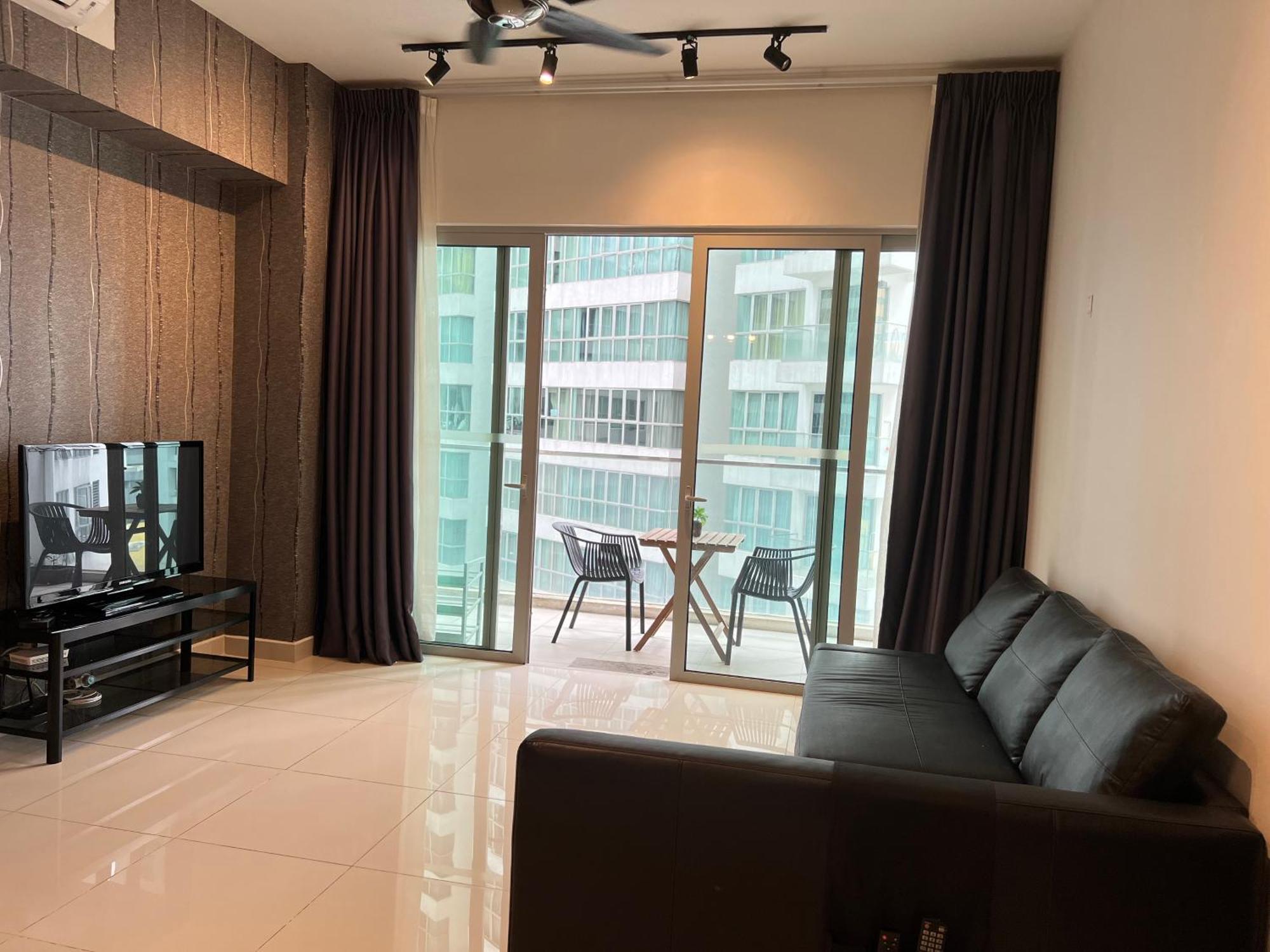 Regalia Service Suites Klcc Skypool كوالالمبور الغرفة الصورة
