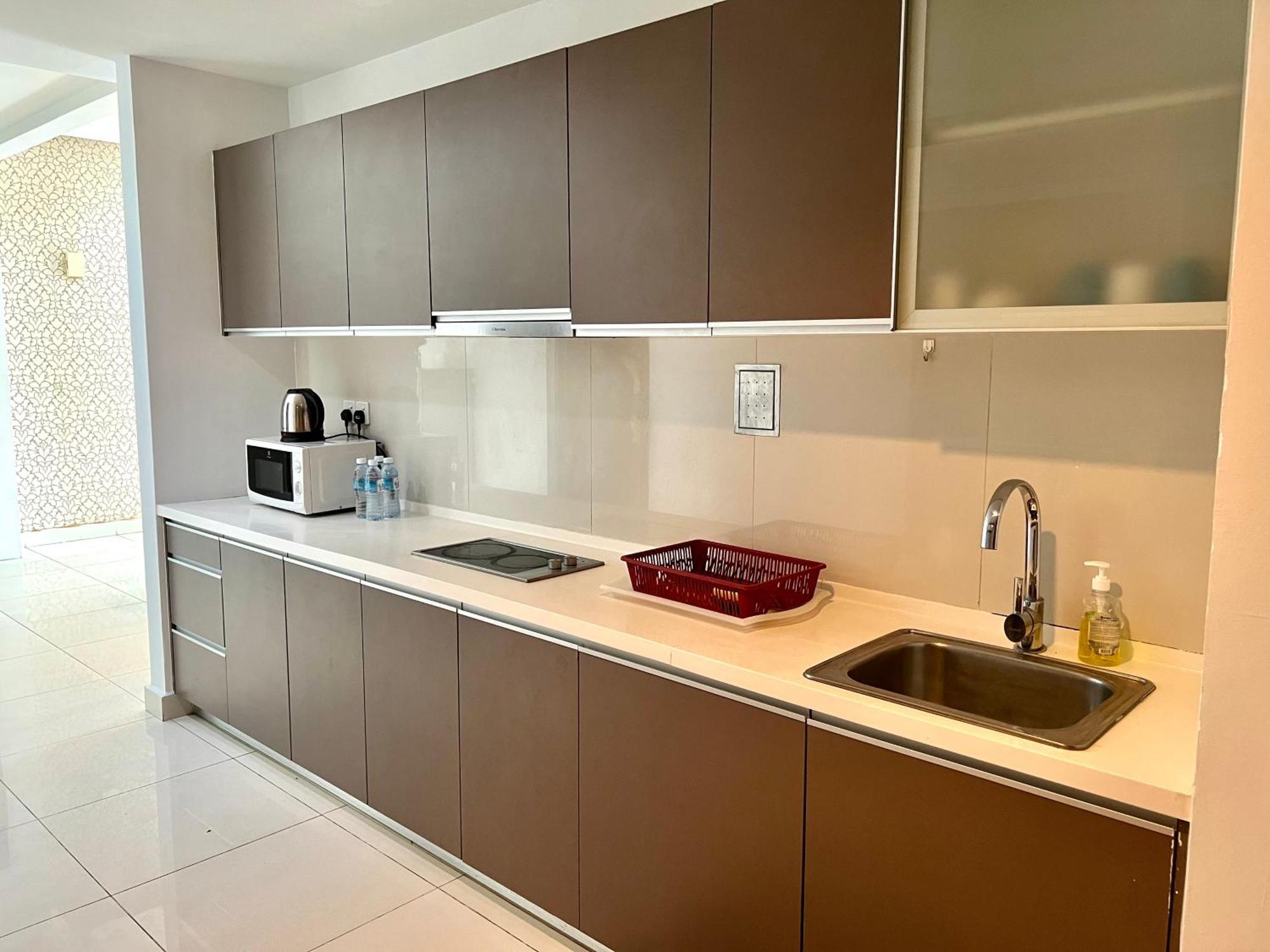 Regalia Service Suites Klcc Skypool كوالالمبور الغرفة الصورة