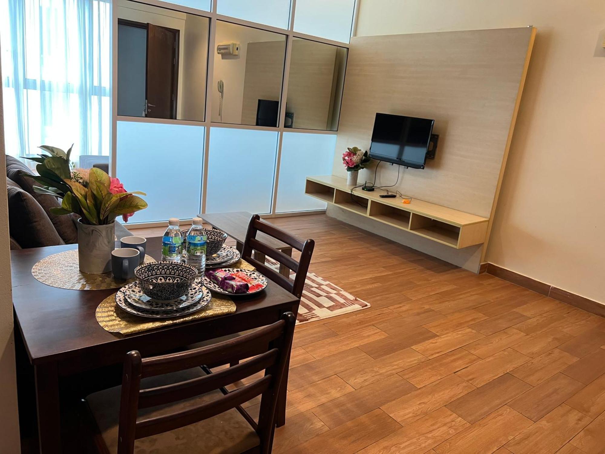 Regalia Service Suites Klcc Skypool كوالالمبور الغرفة الصورة