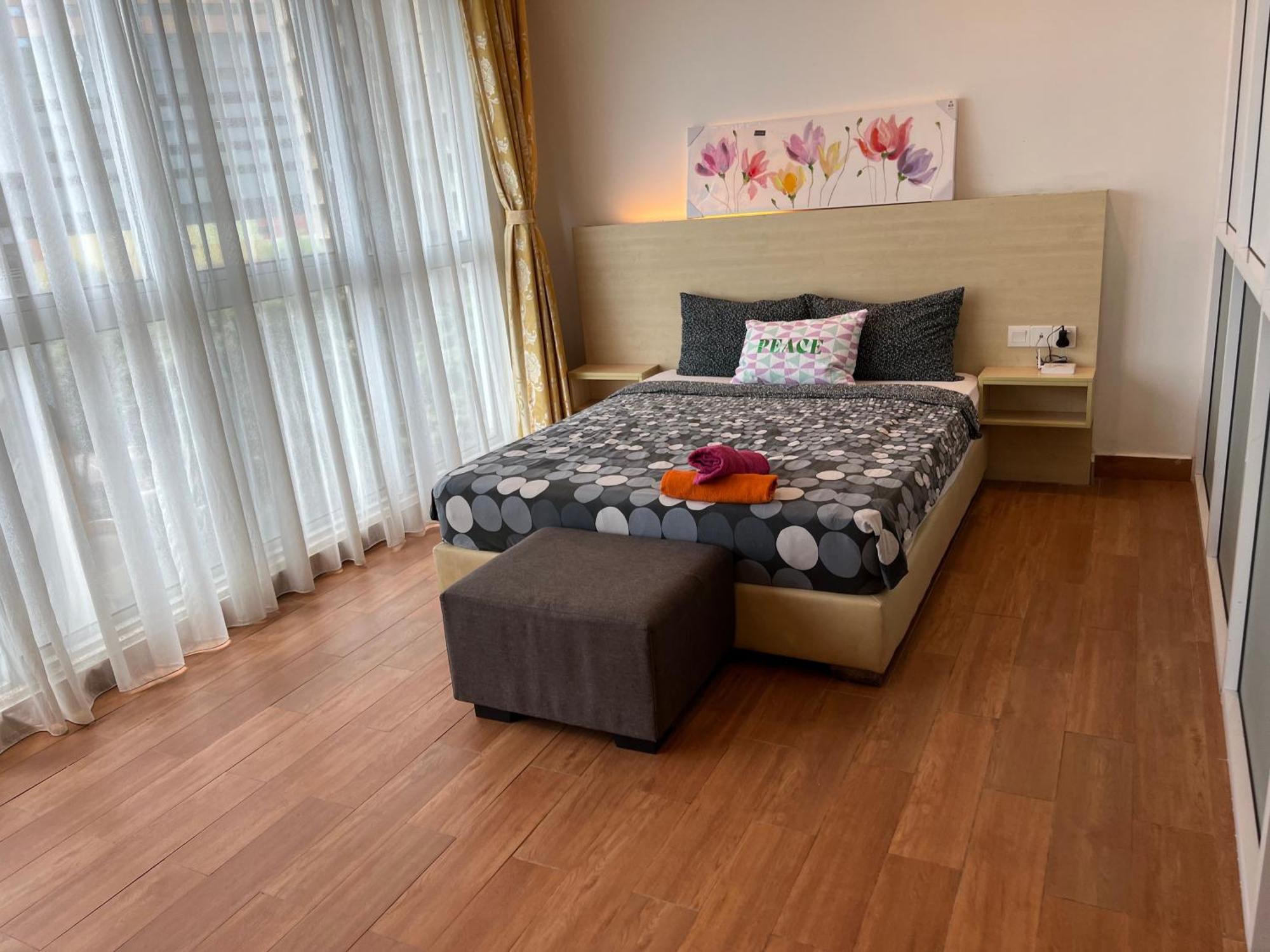 Regalia Service Suites Klcc Skypool كوالالمبور الغرفة الصورة